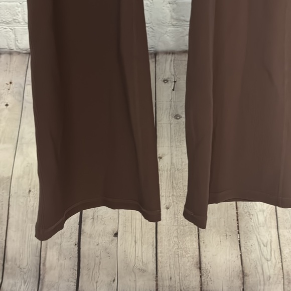 Pinkspark Brown Ribbed Flare Leggings - Picture 3 of 8